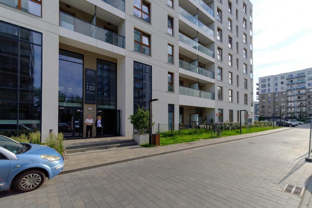 Hello Apartments Zajezdnia Wrzeszcz With Private Parking Danzica Esterno foto